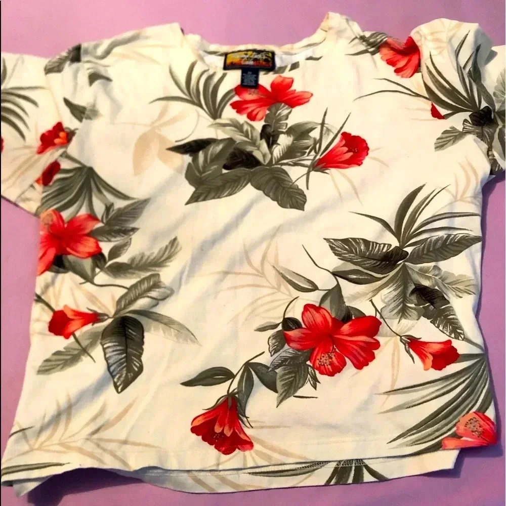 Hibiscus top